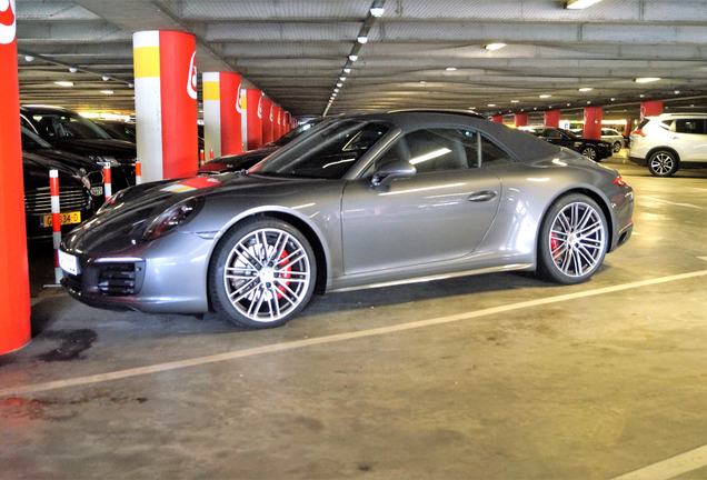 Porsche 991 Carrera 4S Cabriolet MkII