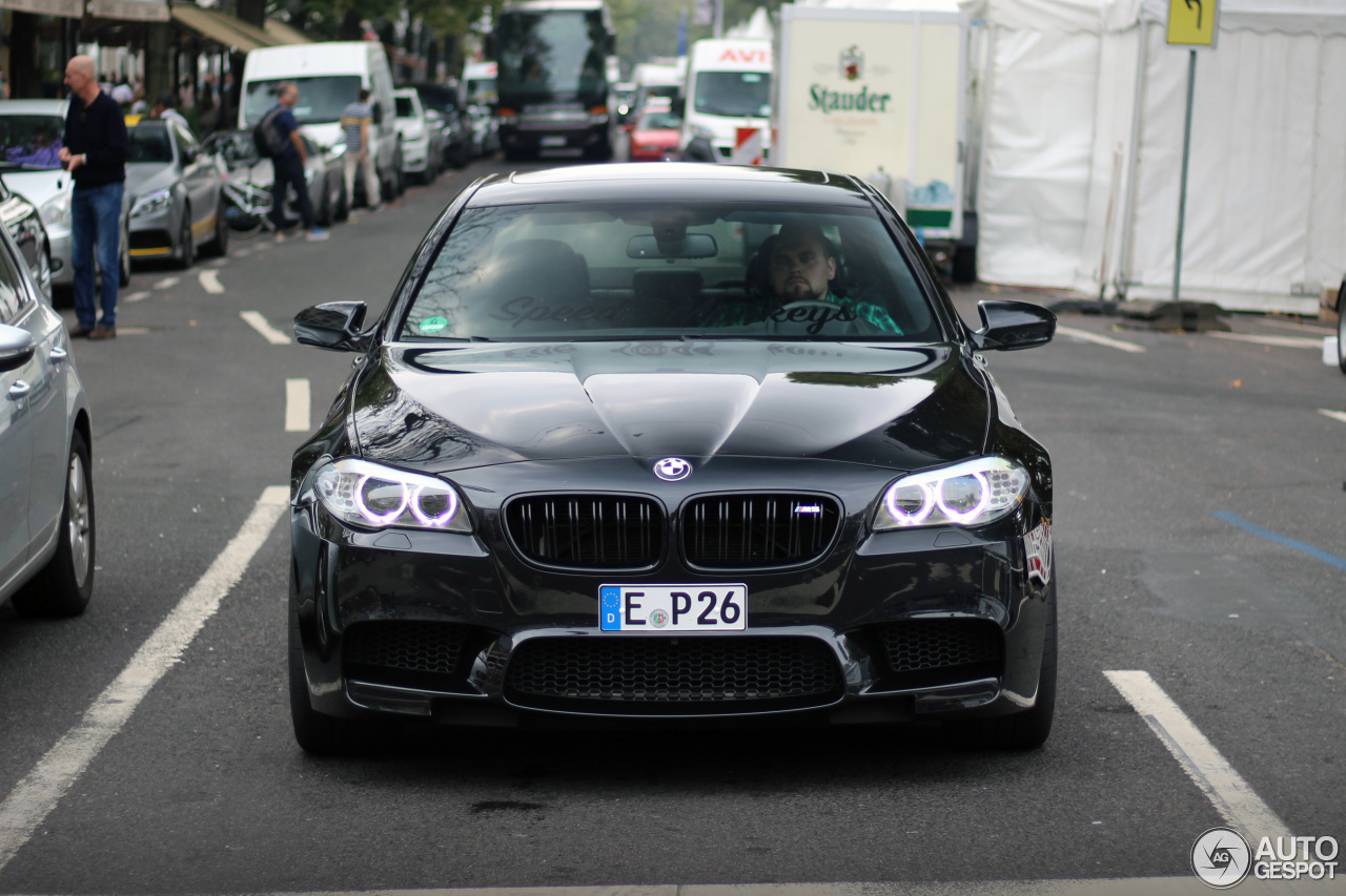 BMW M5 F10 2011