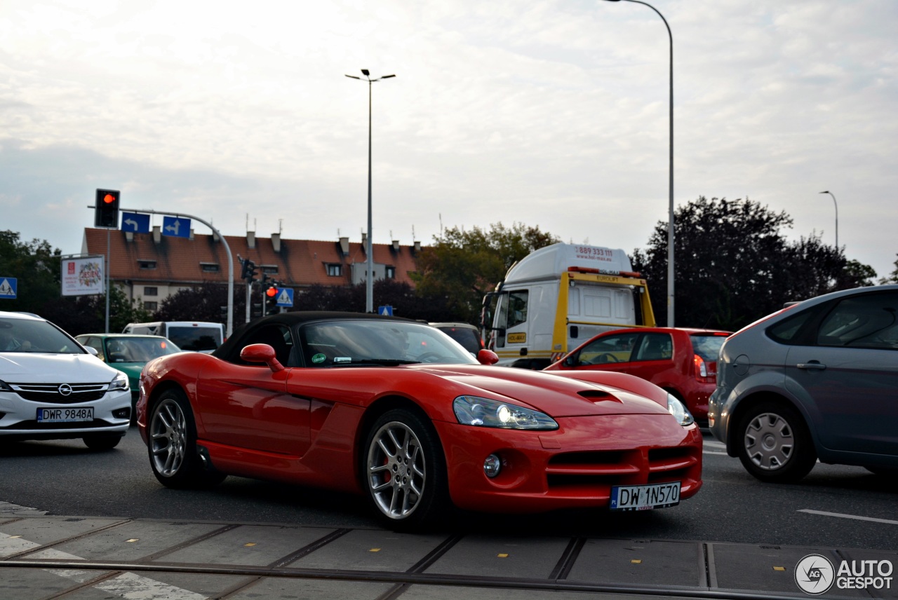 Dodge Viper SRT-10 Roadster 2003