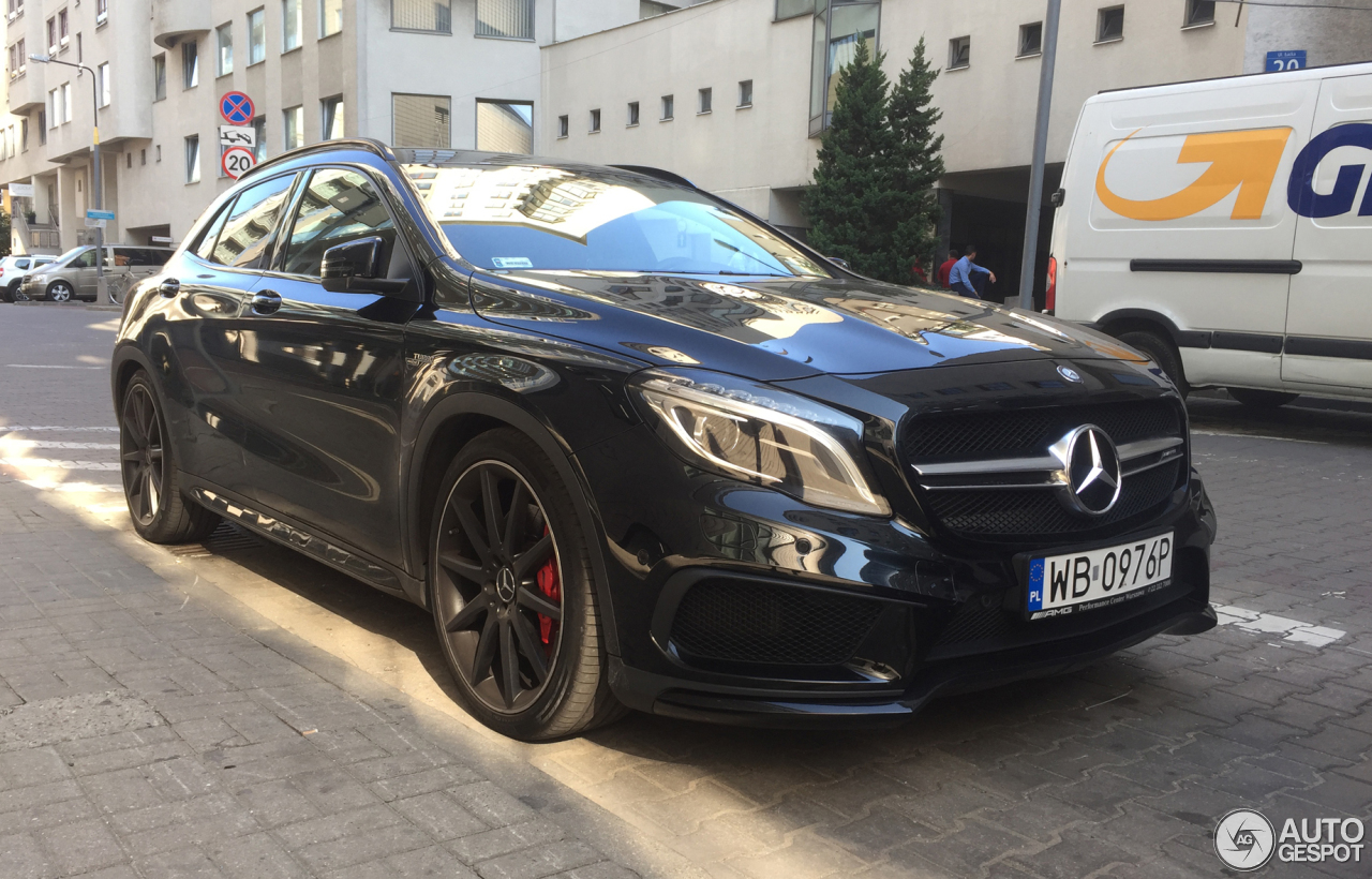 Mercedes-AMG GLA 45 X156