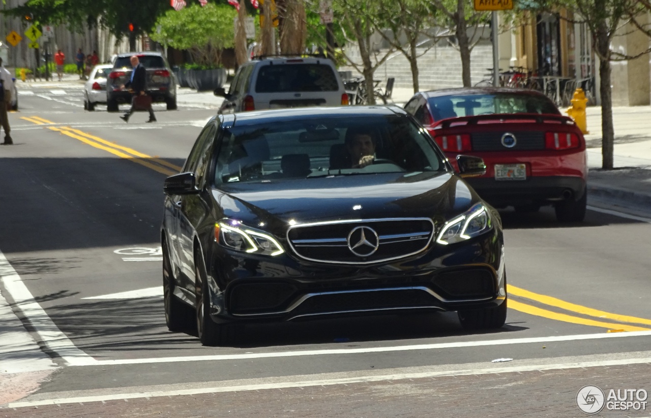 Mercedes-Benz E 63 AMG S W212