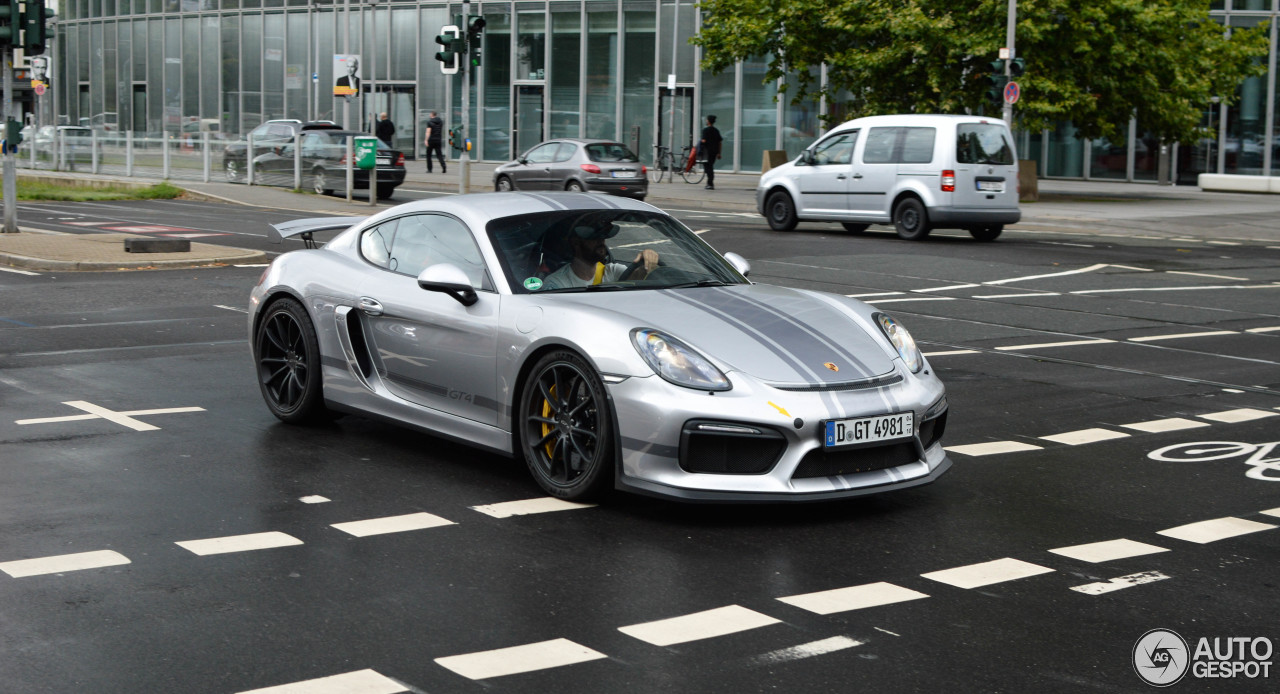 Porsche 981 Cayman GT4