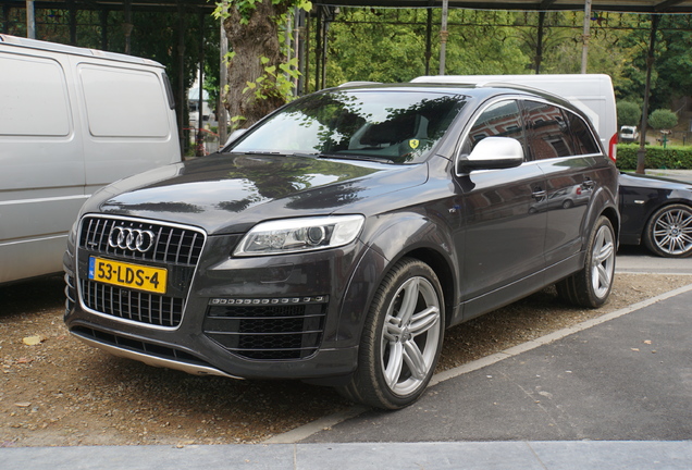 Audi Q7 V12 TDI