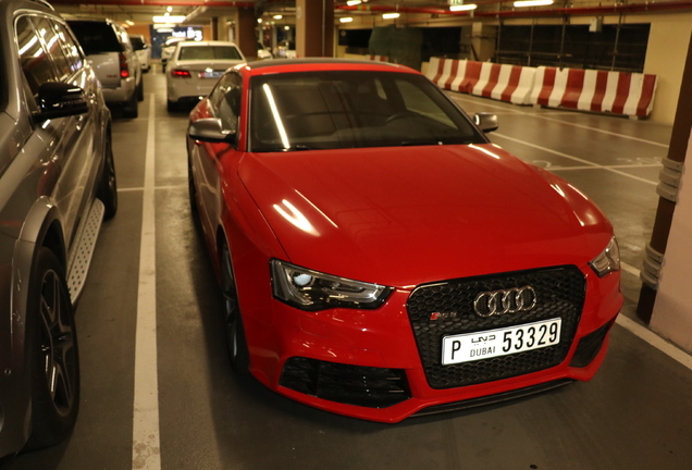 Audi RS5 B8 2012