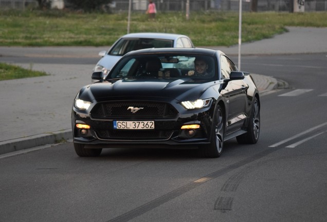 Ford Mustang GT 2015