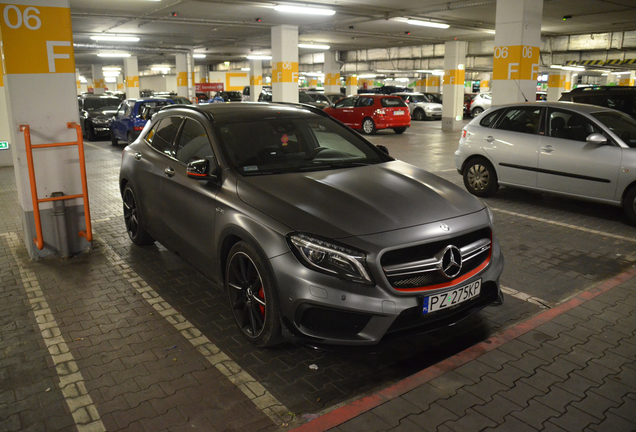 Mercedes-AMG GLA 45 X156