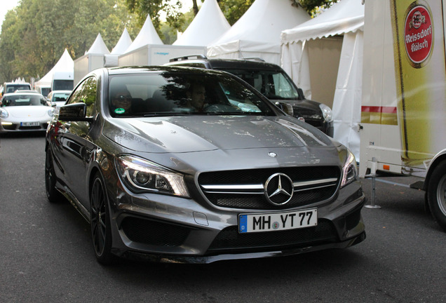 Mercedes-Benz CLA 45 AMG C117