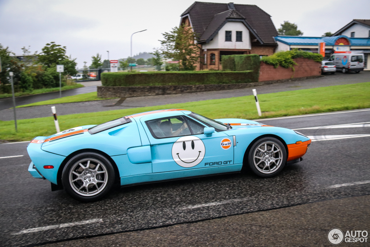 Ford GT Heritage Edition