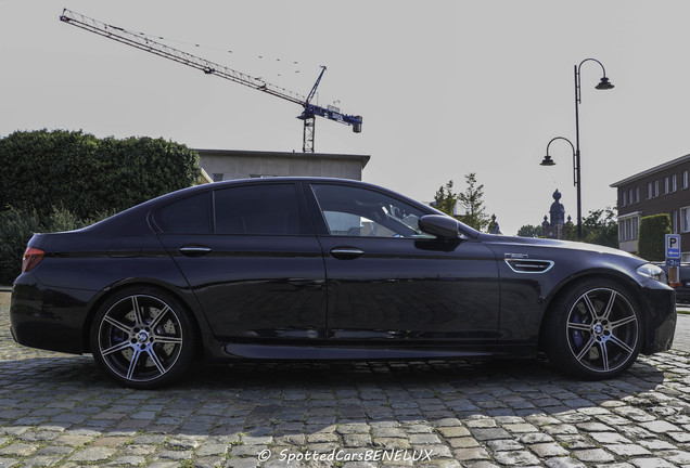 BMW M5 F10 2014 Performance Edition