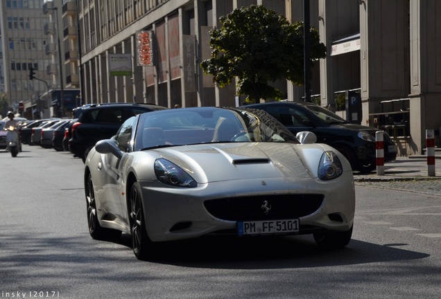 Ferrari California