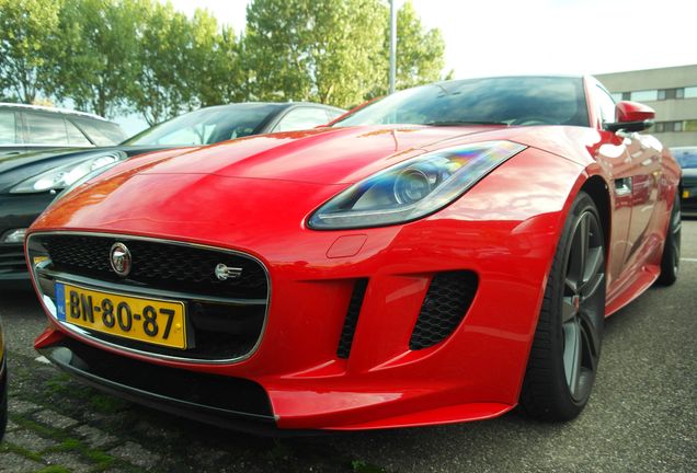 Jaguar F-TYPE S Coupé British Design Edition