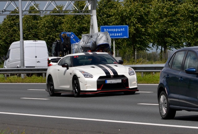 Nissan GT-R 2011 Nismo