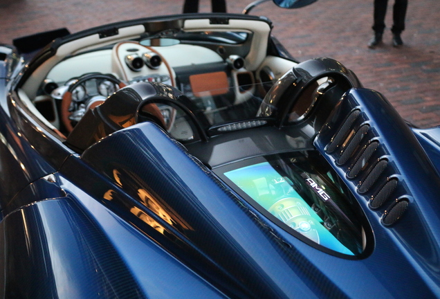 Pagani Huayra Roadster