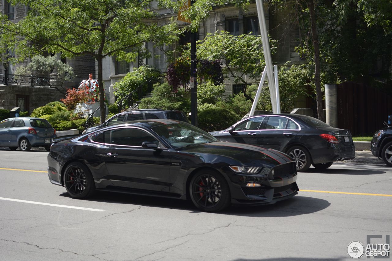 Ford Mustang Shelby GT350 2015