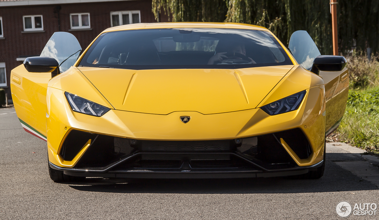 Lamborghini Huracán LP640-4 Performante