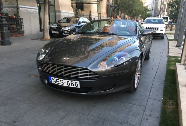 Aston Martin DB9 Volante