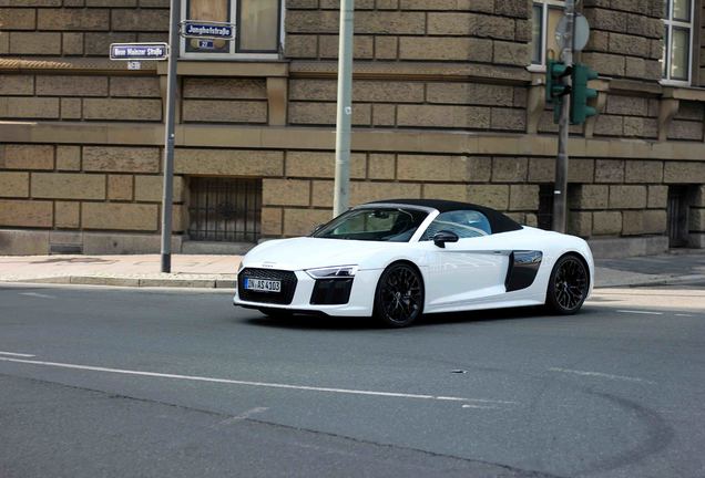 Audi R8 V10 Spyder 2016