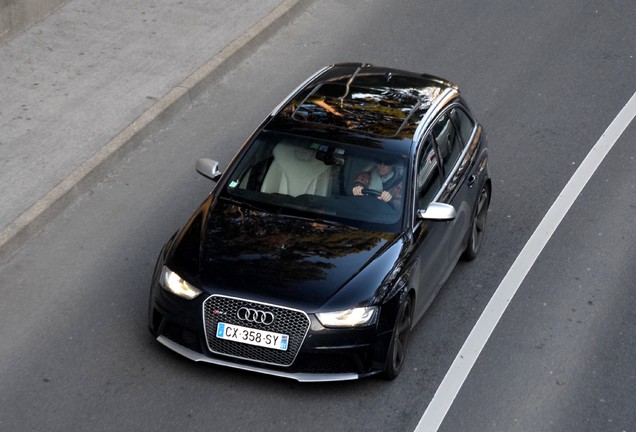 Audi RS4 Avant B8