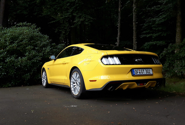 Ford Mustang GT 2015