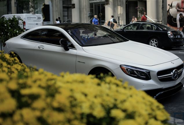 Mercedes-AMG S 63 Coupé C217