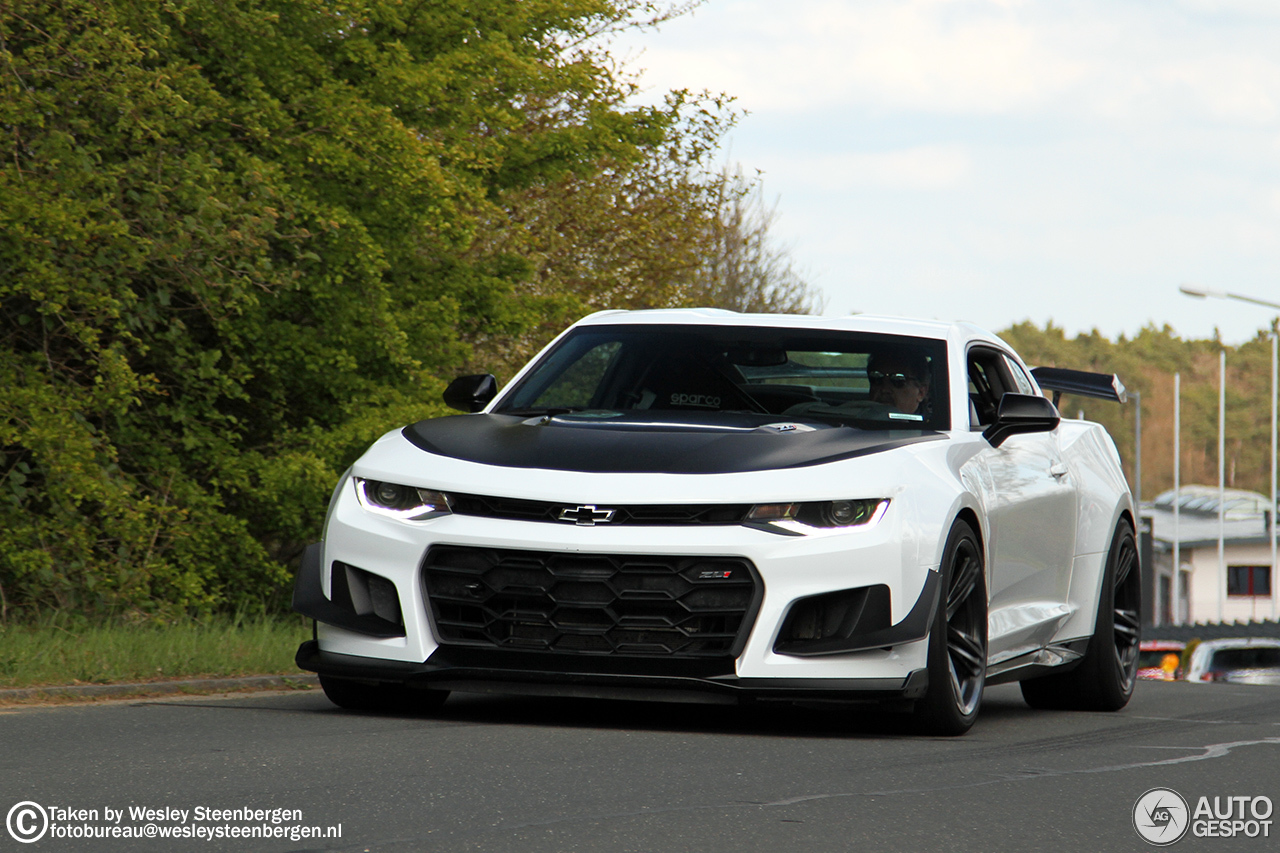 Chevrolet Camaro ZL1 1LE 2017