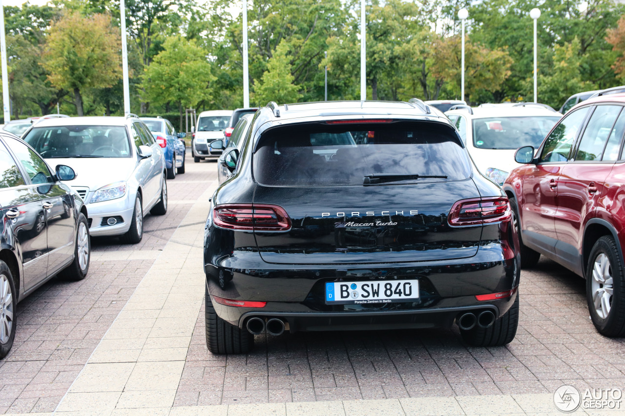 Porsche 95B Macan Turbo