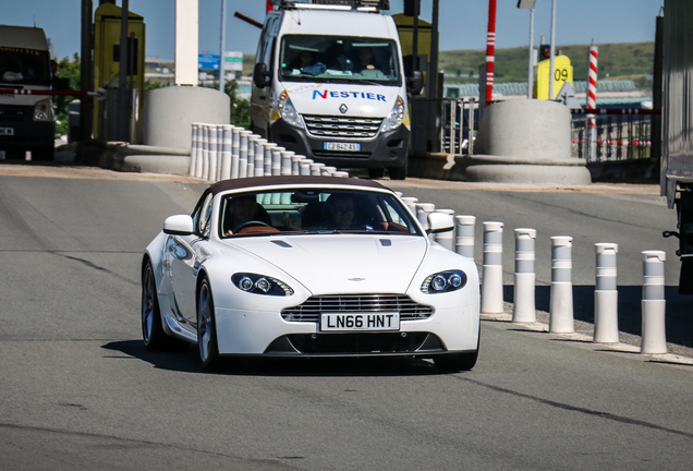 Aston Martin V8 Vantage Roadster 2012