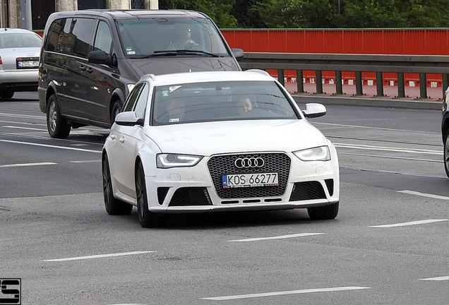 Audi RS4 Avant B8