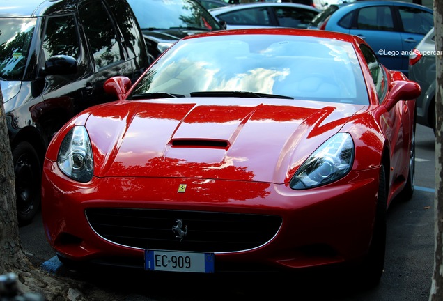 Ferrari California