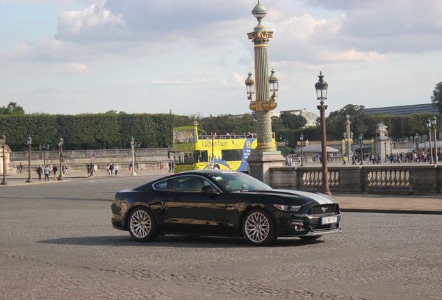 Ford Mustang GT 2015