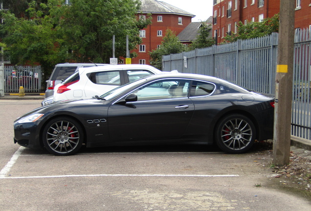 Maserati GranTurismo S Automatic