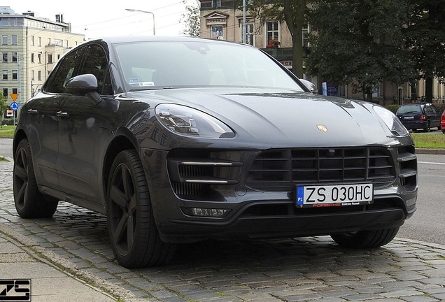 Porsche 95B Macan Turbo