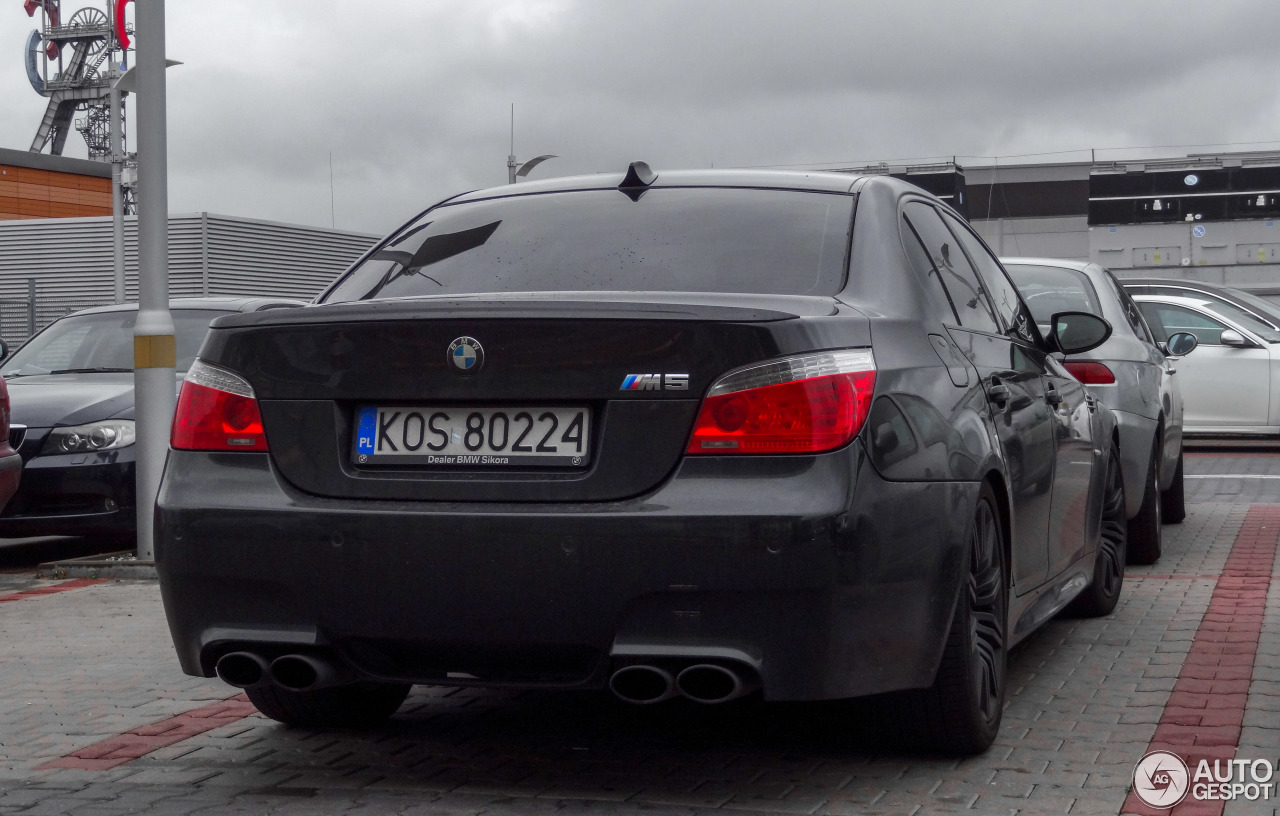 BMW M5 E60 2007