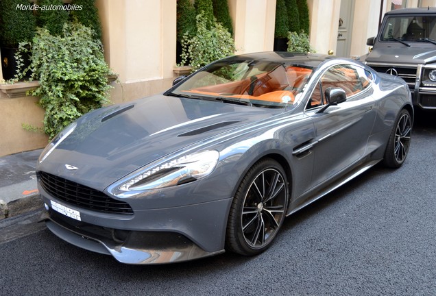 Aston Martin Vanquish 2013