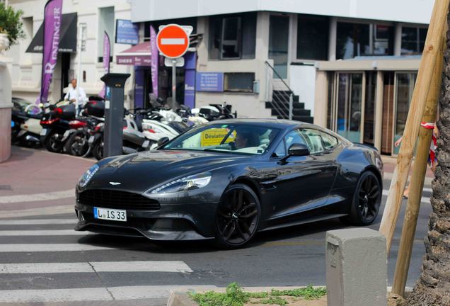 Aston Martin Vanquish 2013