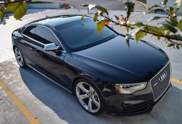 Audi RS5 B8 2012