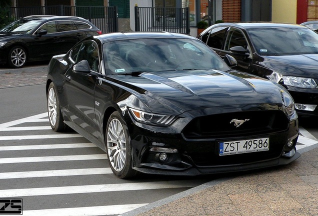 Ford Mustang GT 2015