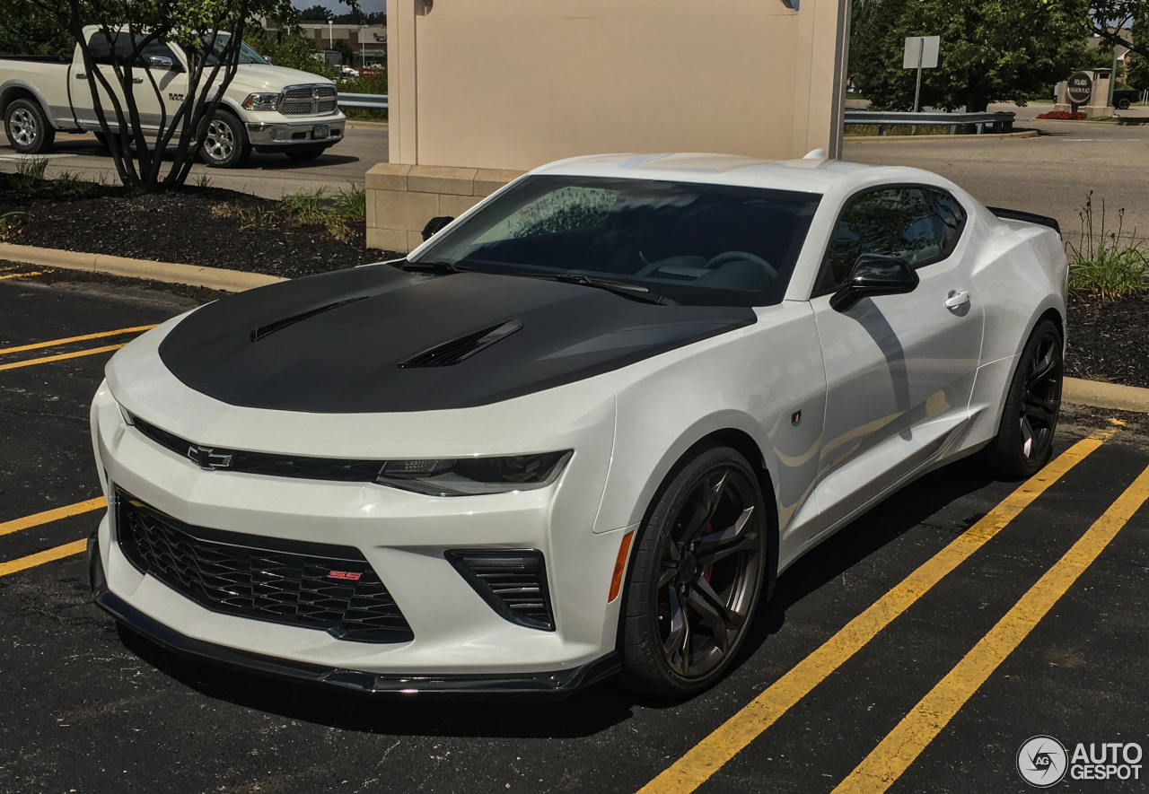 Chevrolet Camaro SS 1LE 2017