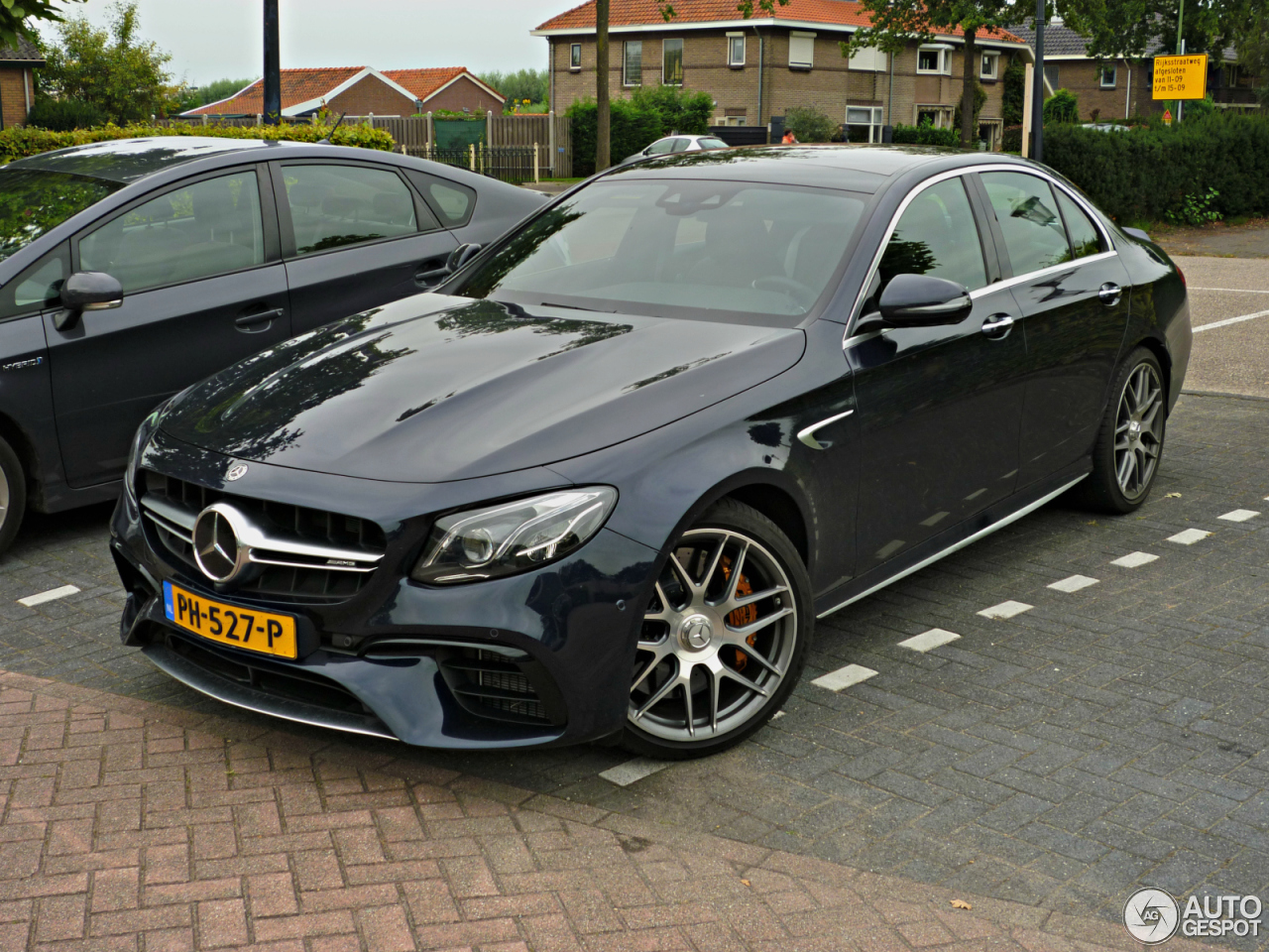 Mercedes-AMG E 63 S W213