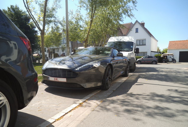 Aston Martin DB9 Volante 2013