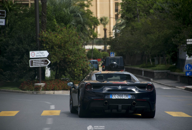 Ferrari 488 Spider