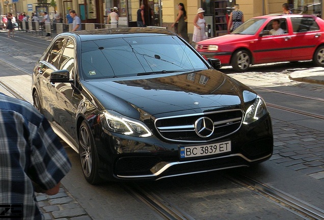 Mercedes-Benz E 63 AMG W212