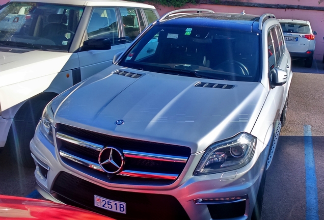 Mercedes-Benz GL 63 AMG X166