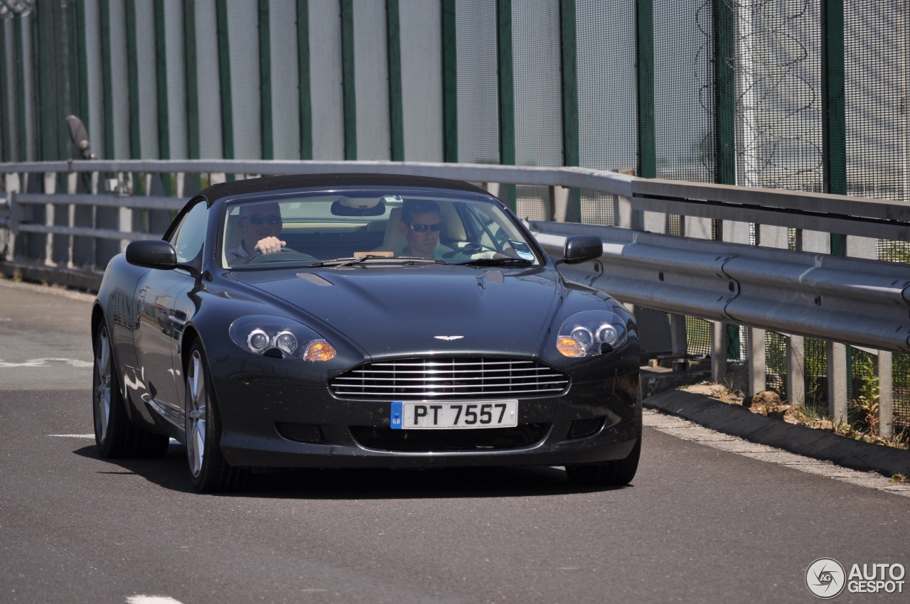 Aston Martin DB9 Volante