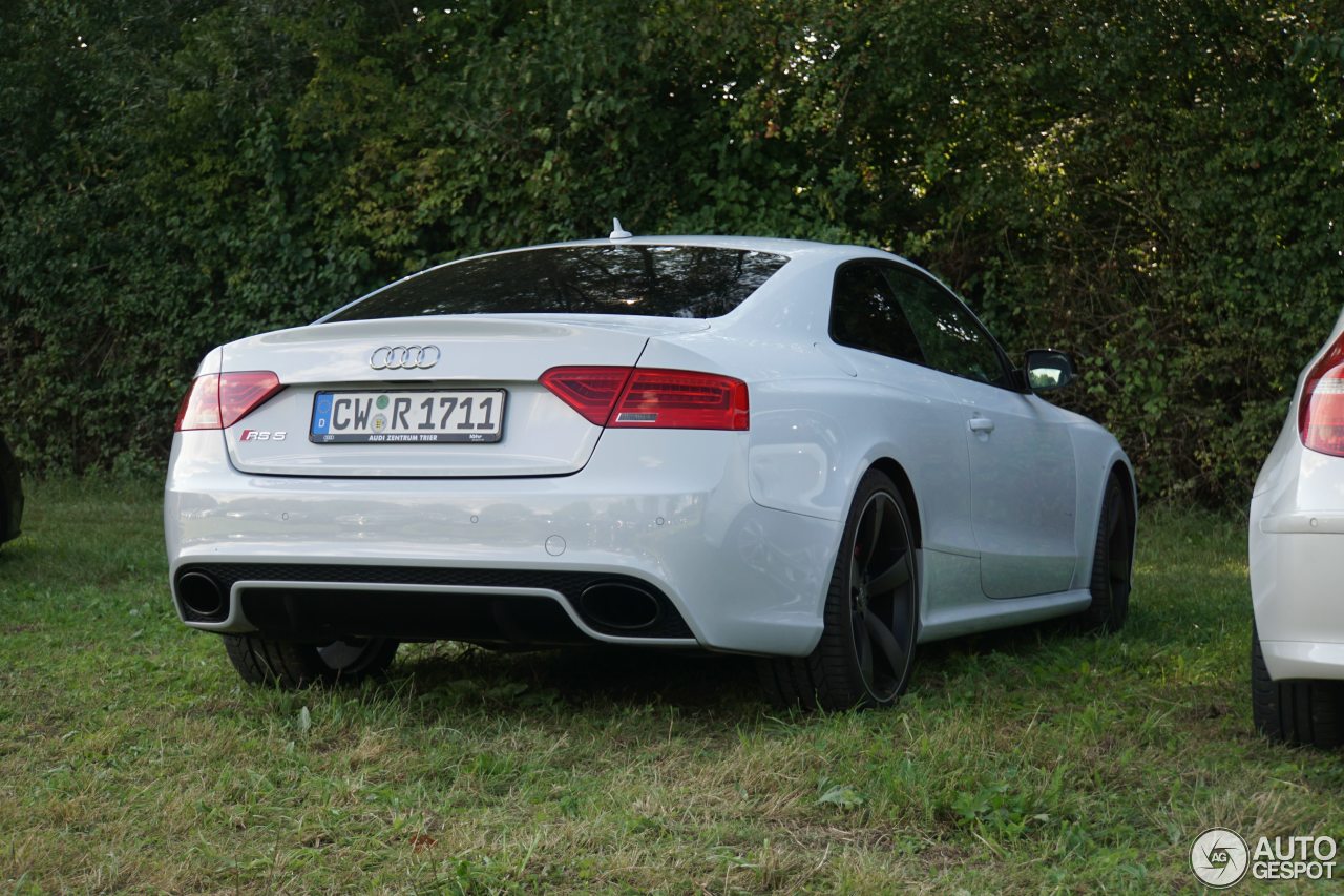 Audi RS5 B8 2012