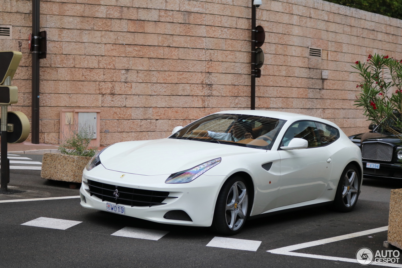 Ferrari FF