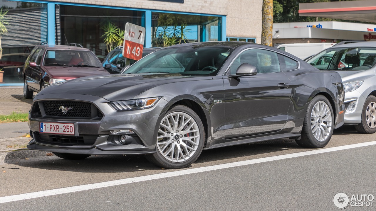 Ford Mustang GT 2015