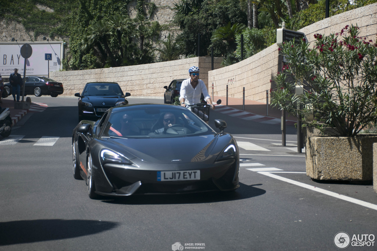 McLaren 570GT