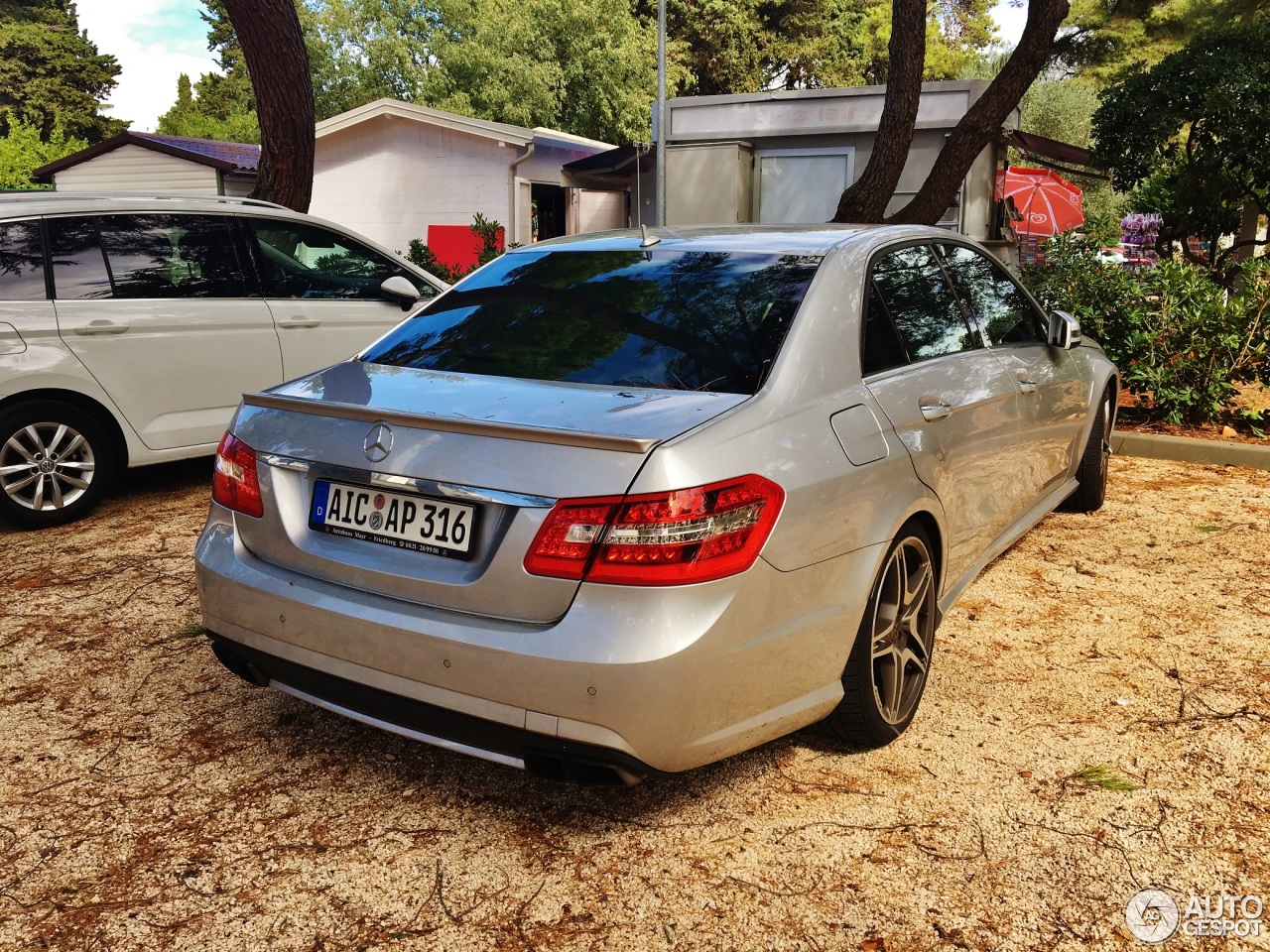 Mercedes-Benz E 63 AMG W212 V8 Biturbo