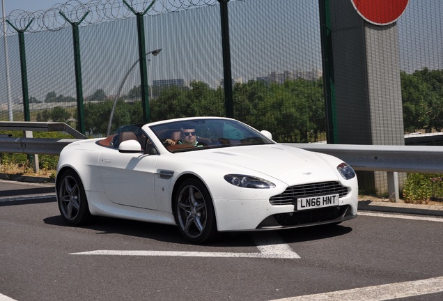 Aston Martin V8 Vantage Roadster 2012